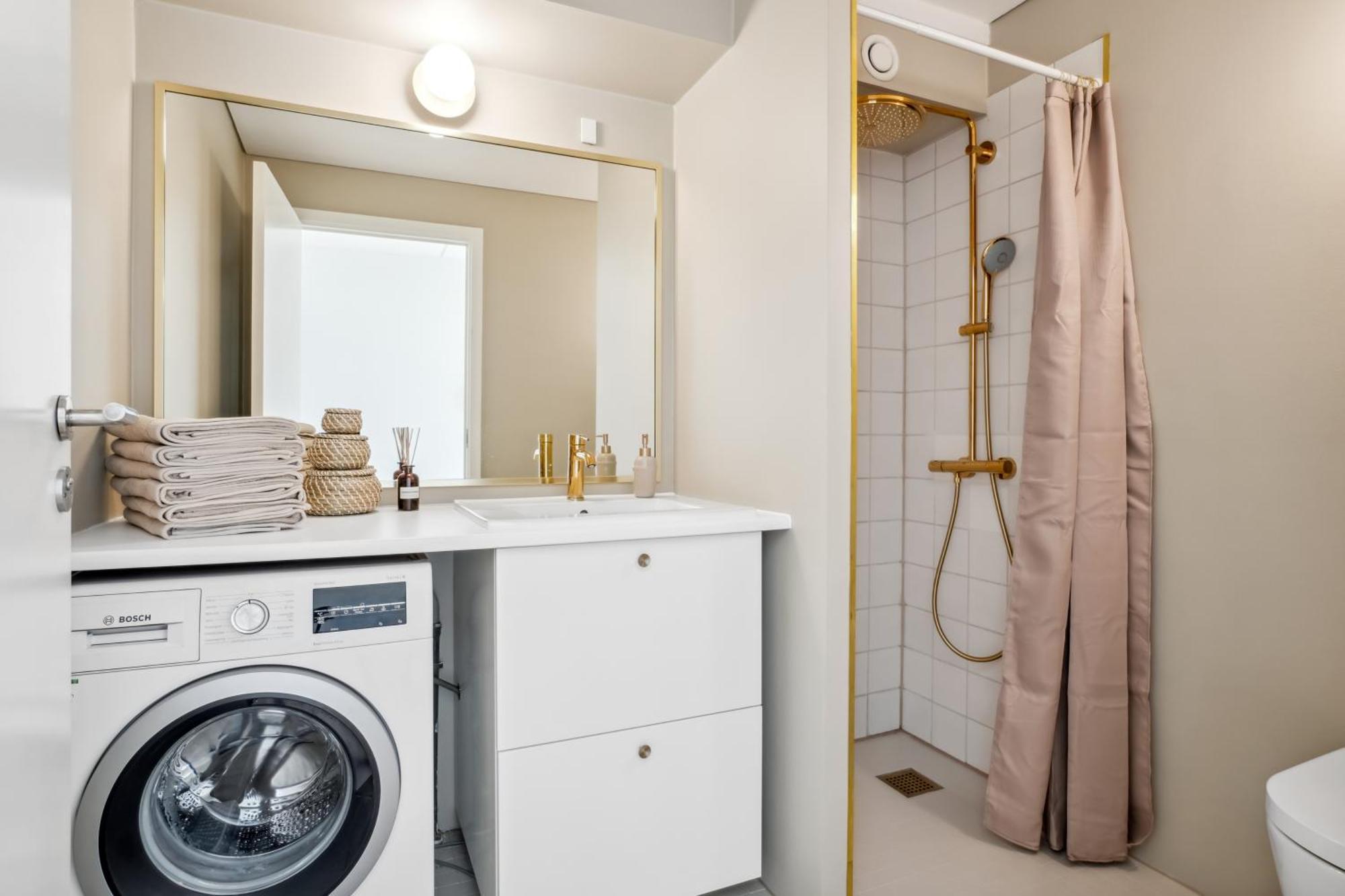 Apartment 3br - Havudsigt M.plads Til 5 Personer *